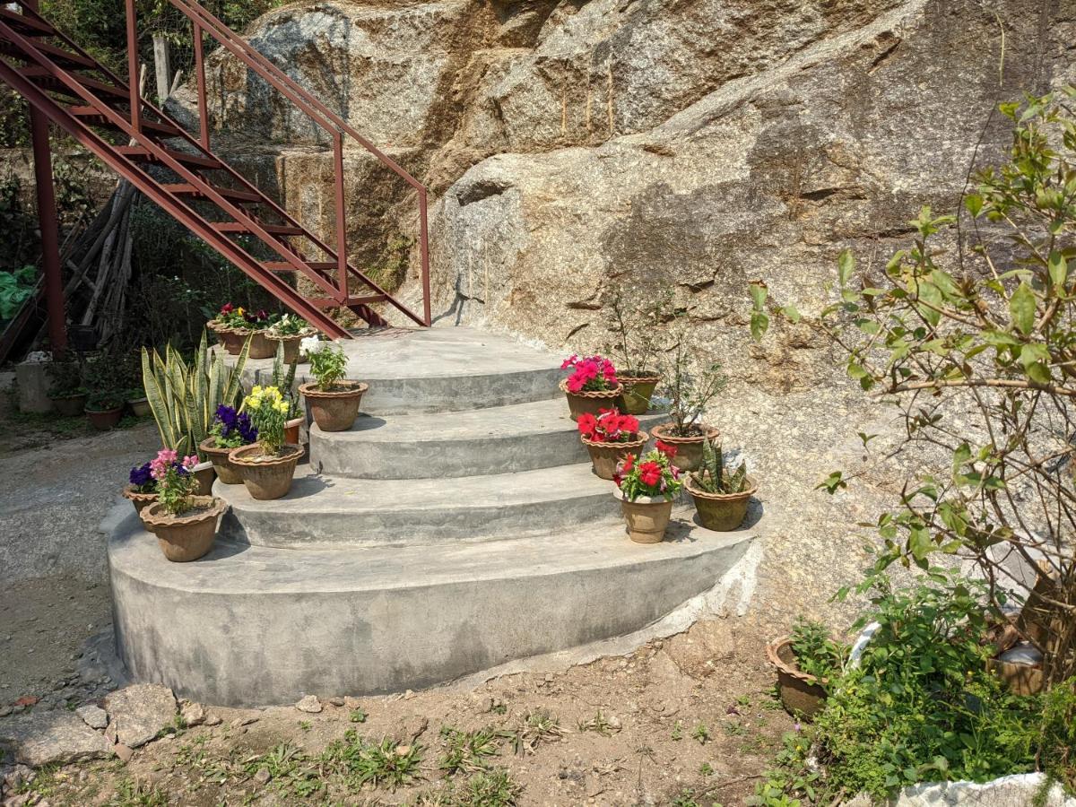 Nilachal Homes กูวาฮาติ ภายนอก รูปภาพ